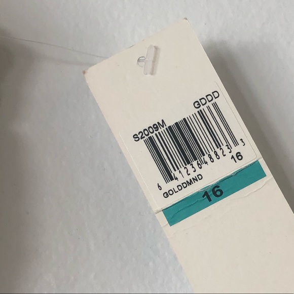 ModCloth white & ivory embroidered party dress with sash - Picture 11 of 11